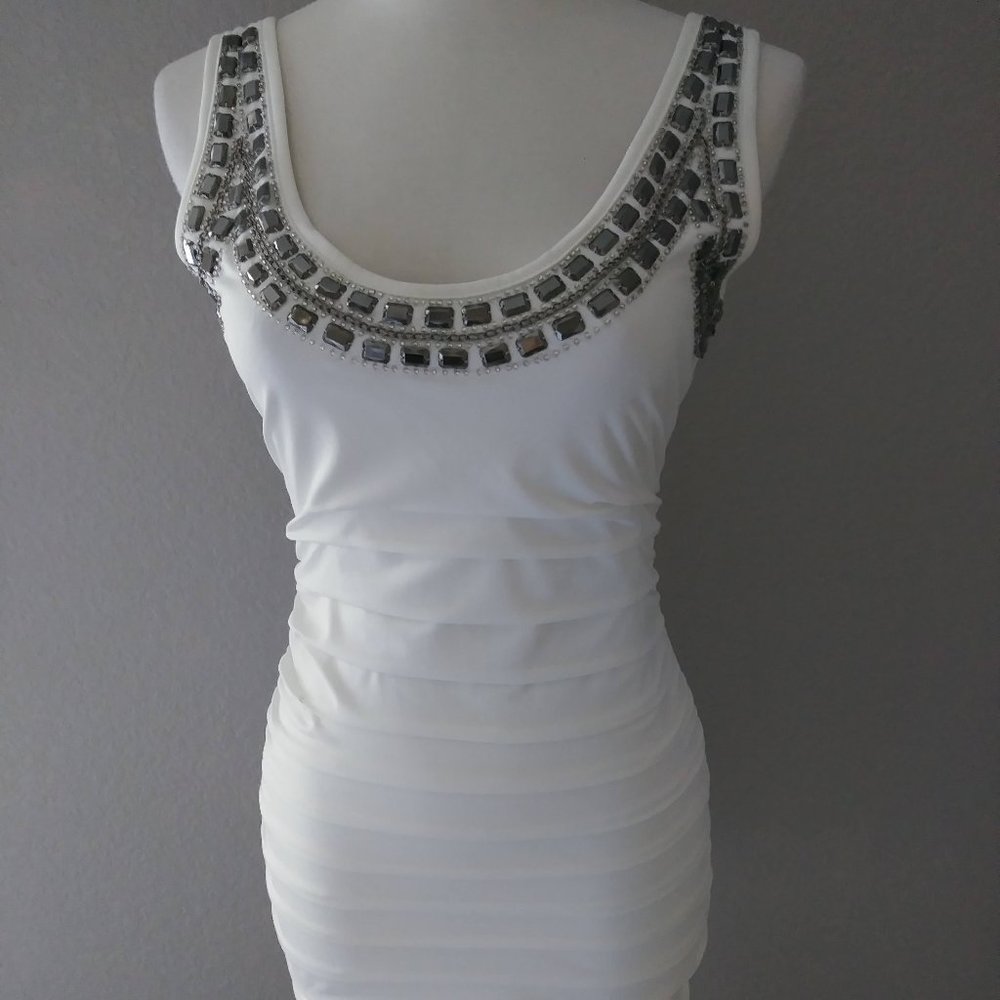 Forever 21 White Cocktail Party Beaded Ruch Dress Mini Small S/P